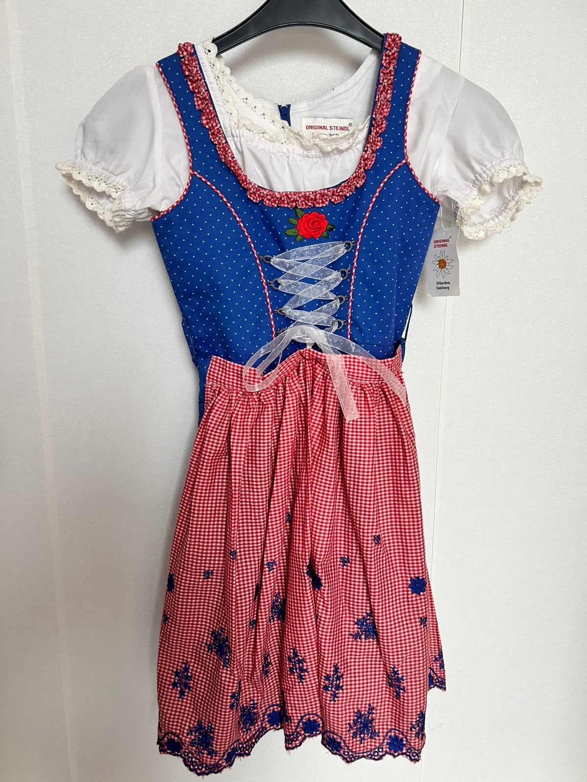 Nieuw Original Steindl kinderdirndl model Sofia – Maat 134, Ophalen, Nieuw