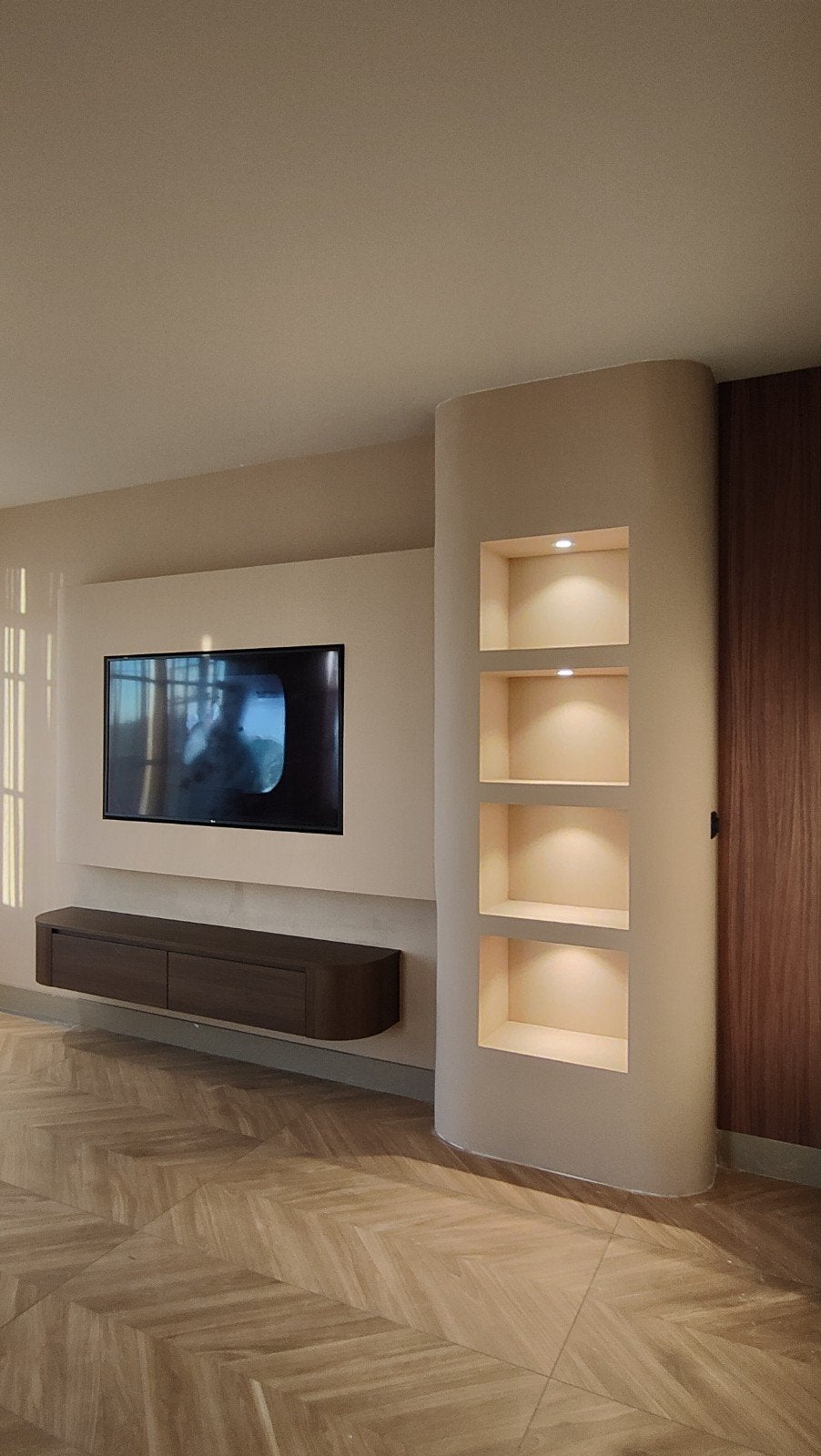 +31687823495 . Cinewall-bouwen op maat . Sfeerhard.koof .
