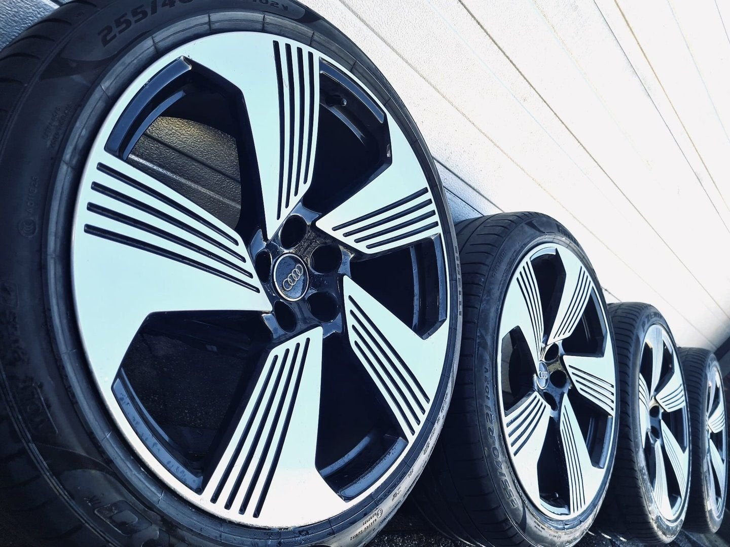 Orig 21 inch Audi Q4 sportback E-tron Q5 50 35 40 45 velgen, Gebruikt, -, -, Banden en Velgen