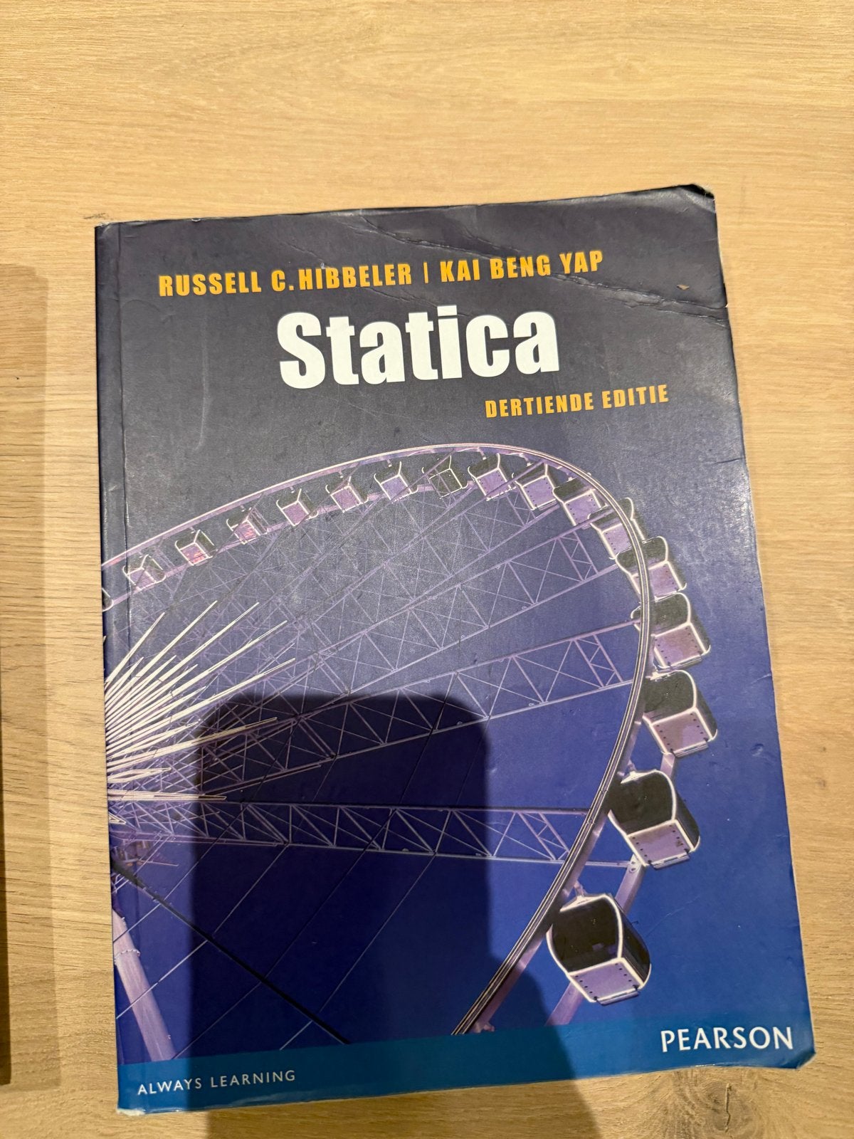 Statica - Russell C. Hibbeler & Kai Beng Yap (13e editie), Boeken, Ophalen, Beta, Gelezen, HBO