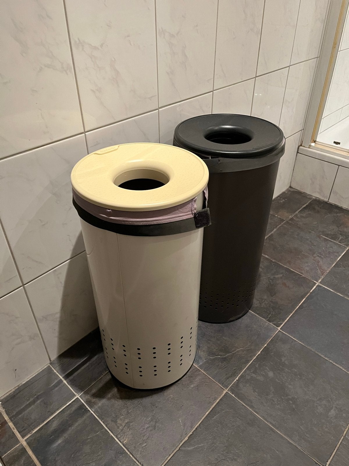 Set Brabantia wasmanden - Zo goed als nieuw, Ophalen, Mand, Met opbergruimte, Zo goed als nieuw