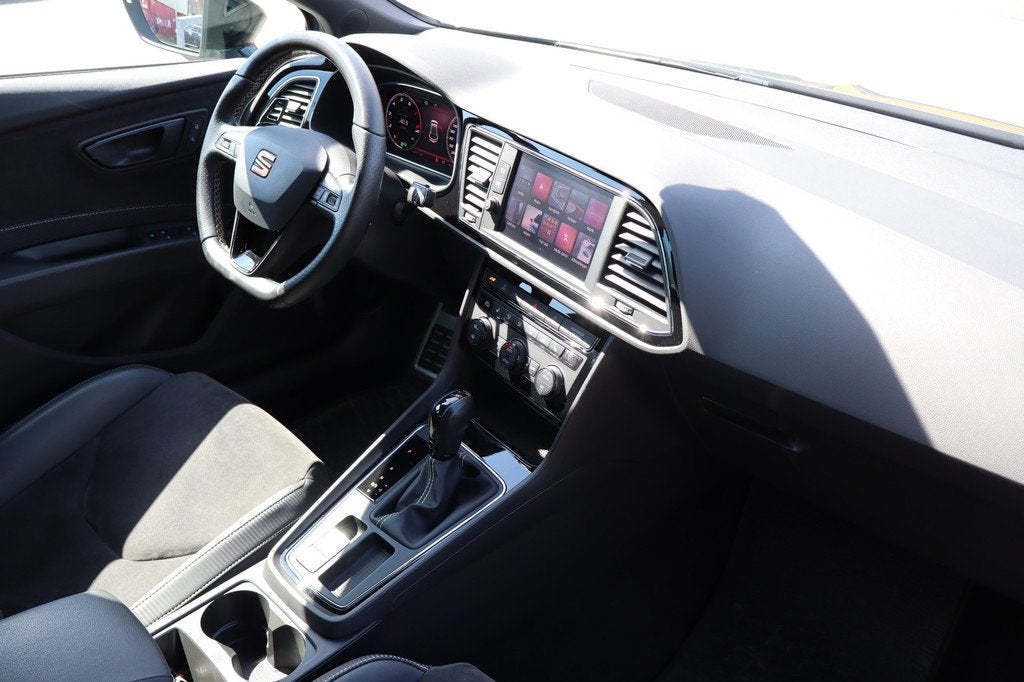 SEAT Leon 2.0 TSI CUPRA Stoelverwarming/Digitaal dashboard/A, 12 maanden, 15 km/l, 4 cilinders, Leon