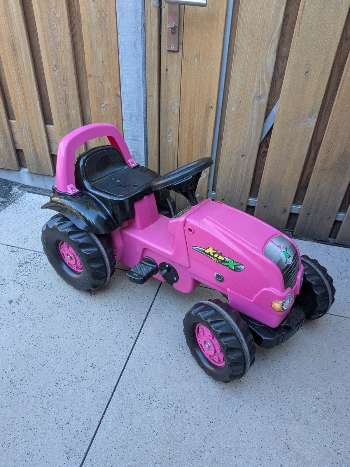 Roze Rolly Toys traptractor voor kinderen, Ophalen, Gebruikt, Trapvoertuig