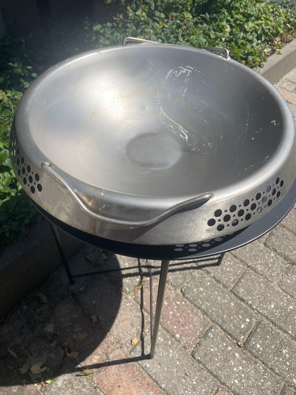 Weber Wok voor barbecue - Zo goed als nieuw, Ophalen, Zo goed als nieuw