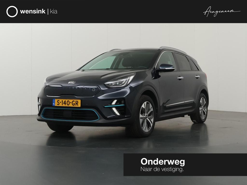 Kia e-Niro DynamicPlusLine 64 kWh | Trekhaak | Stoel/Stuurwi, Auto's, Gebruikt, 1712 kg, Leder en Stof, Zwart