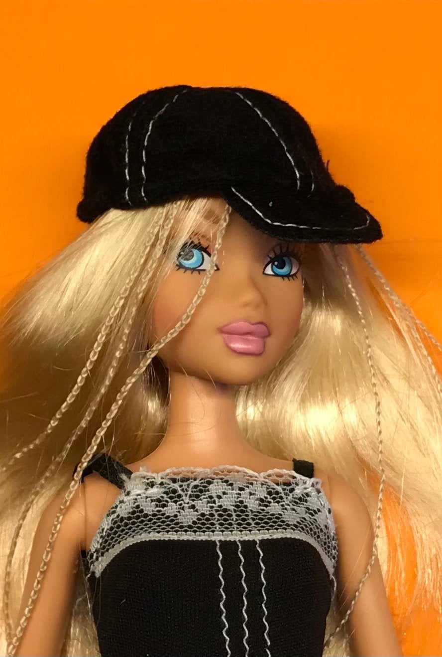 2003 My Scene Spring Break Barbie Kennedy #82230, Ophalen of Verzenden, Zo goed als nieuw, Fashion Doll