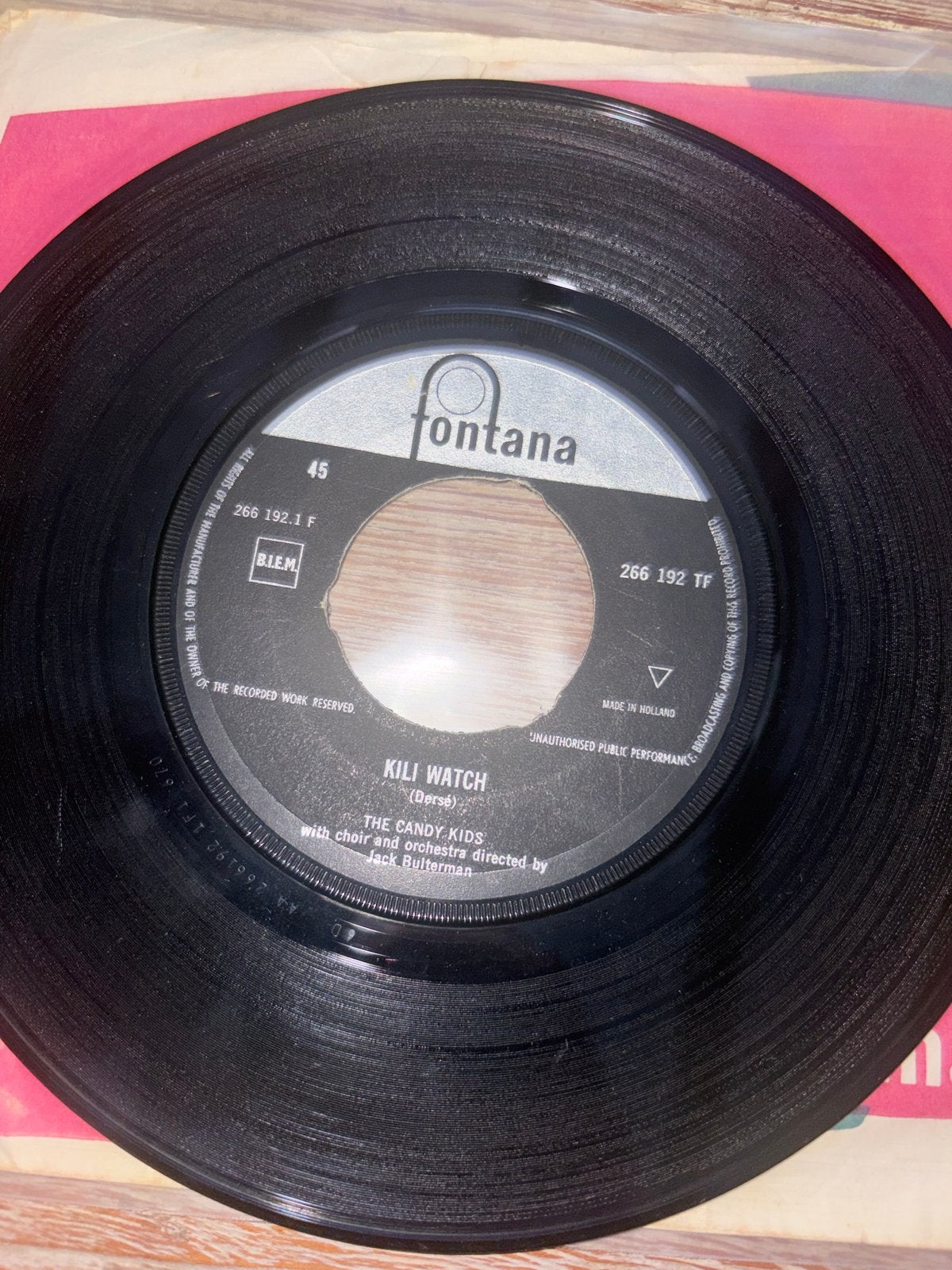 The Candy Kids - Kili Watch / Somebody Stole My Gal (Vinyl), Gebruikt, 7 inch, Ophalen of Verzenden, Pop