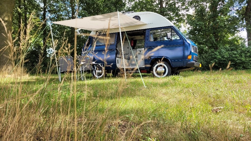 VW T3 Camper (1985) – Volledig Belastingvrij, 1.9TD, nw APK, Caravans en Kamperen, Campers, Chemisch toilet, Buscamper of Camperbus