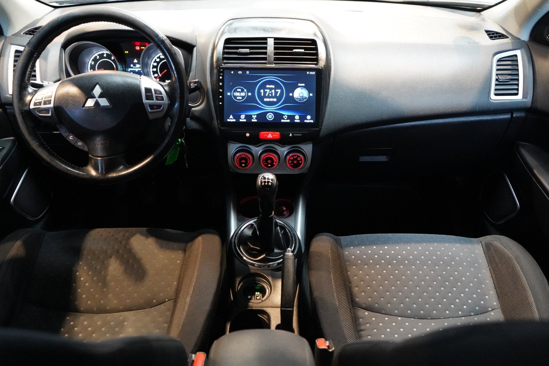 Mitsubishi ASX 1.6 Inform ClearTec | CRUISE | NAVI | AIRCO |, Auto's, Voorwielaandrijving, Euro 5, Stof, Gebruikt