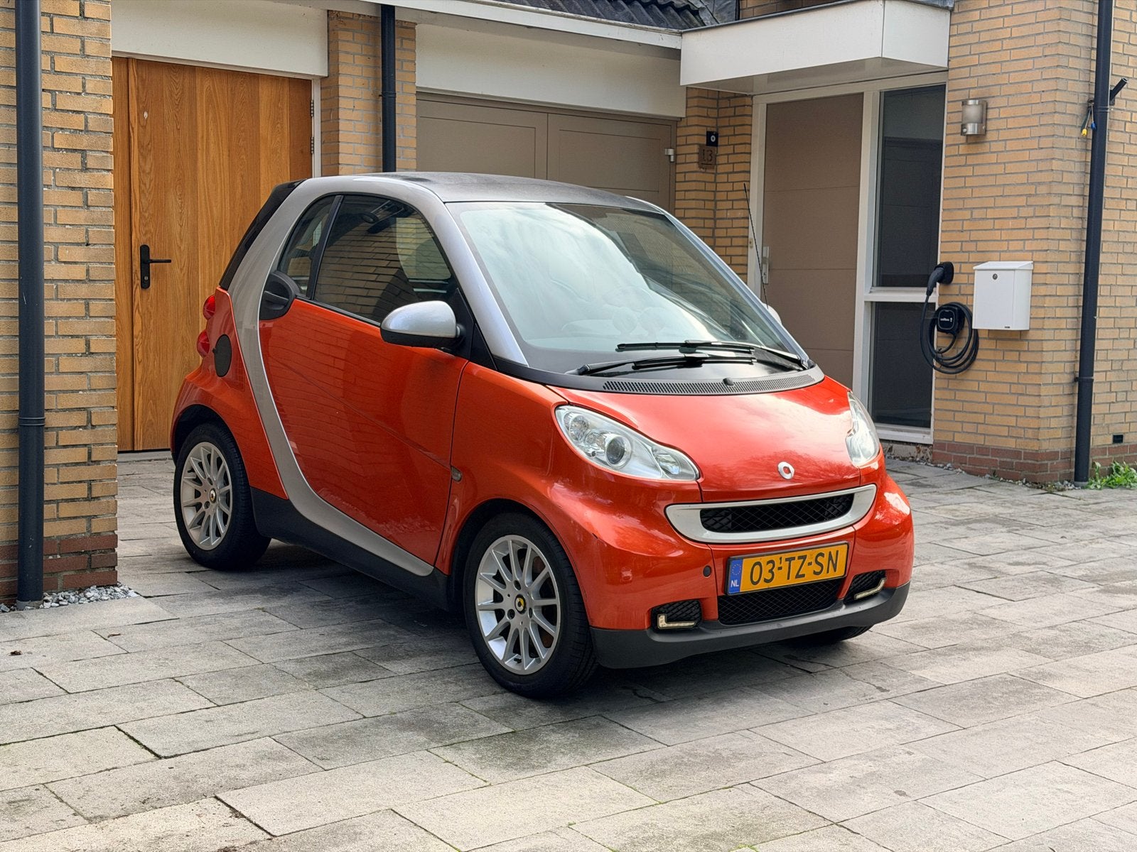 Smart Fortwo 1.0 Passion 71pk | Airco | Pano | APK 07-2027, Zwart, 18 €/maand, Origineel Nederlands, 1000 cc