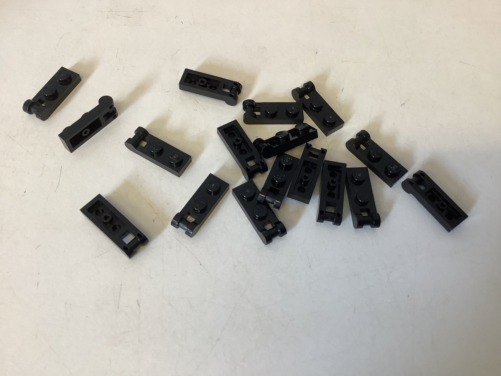 Lego plaat aangepast 1x2 met handvat zwart, Ophalen of Verzenden, Gebruikt, Losse stenen, Lego