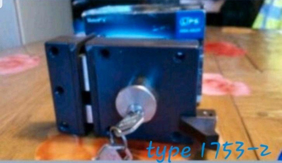LIPS OPLEGSLOT TYPE 1753-2, Ophalen of Verzenden, Nieuw, Overige materialen, Slot