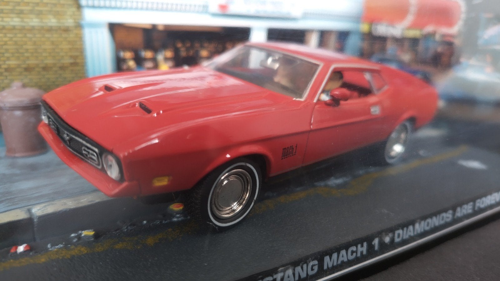 Ford Mustang Mach 1 1:43 James Bond 007 Pol, Hobby en Vrije tijd, Overige merken, Auto, Verzenden, Nieuw