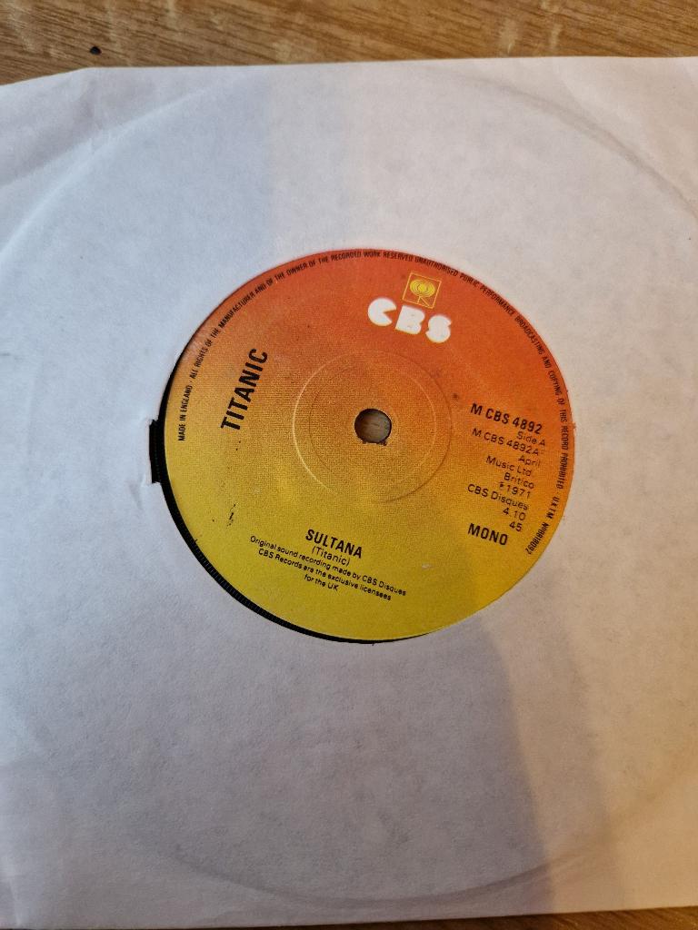 Titanic - Sultana 7", Ophalen of Verzenden, Gebruikt, Pop