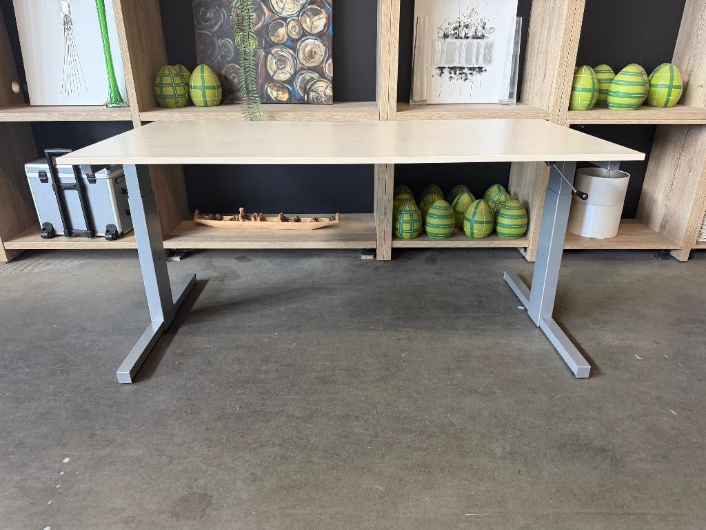 Verstelbaar bureau met slinger en kabelgoot, 11 st, Huis en Inrichting, 160 cm, Gebruikt, Spaanplaat of MDF, Ophalen of Verzenden