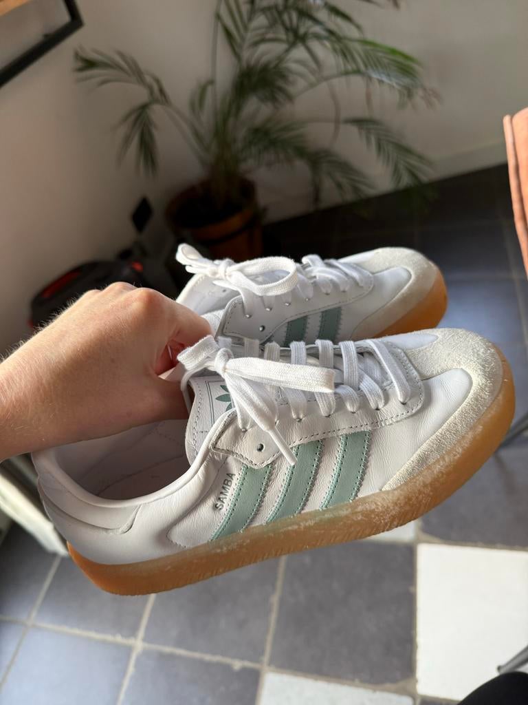 Adidas Samba schoenen maat 38, Kleding | Dames, Schoenen, Ophalen of Verzenden, Zo goed als nieuw, Wit, Sneakers of Gympen