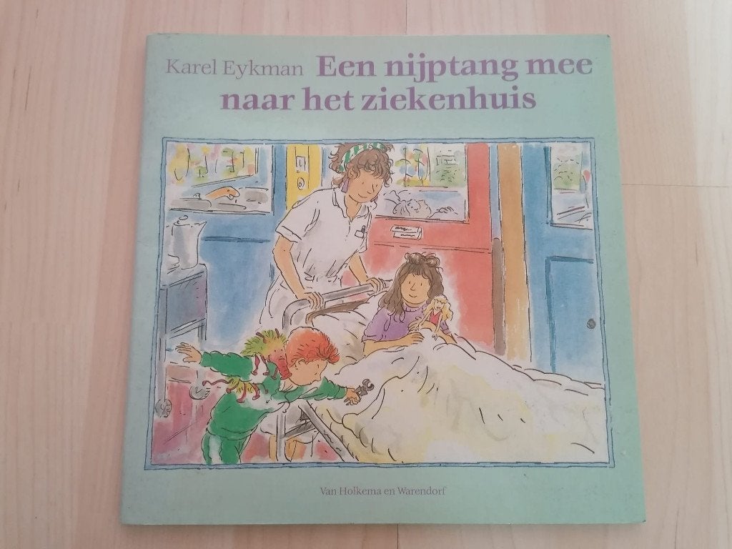 KAREL EYKMAN boek - Een nijptang mee naar het ziekenhuis, Ophalen of Verzenden, Zo goed als nieuw, Karel Eykman, Fictie algemeen