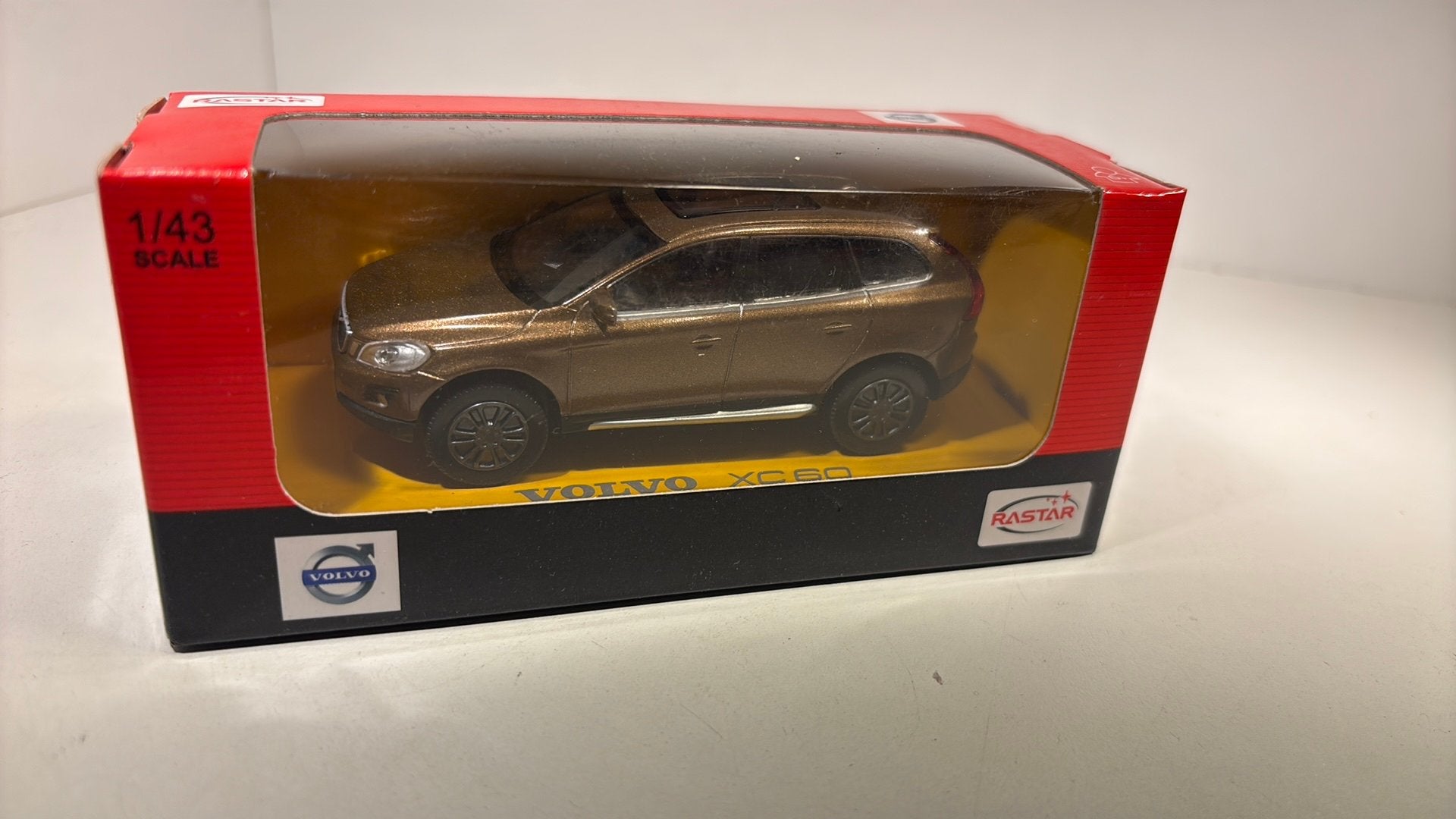 Volvo xc60 rastar 1.43, Overige merken, Auto, Ophalen of Verzenden, A
