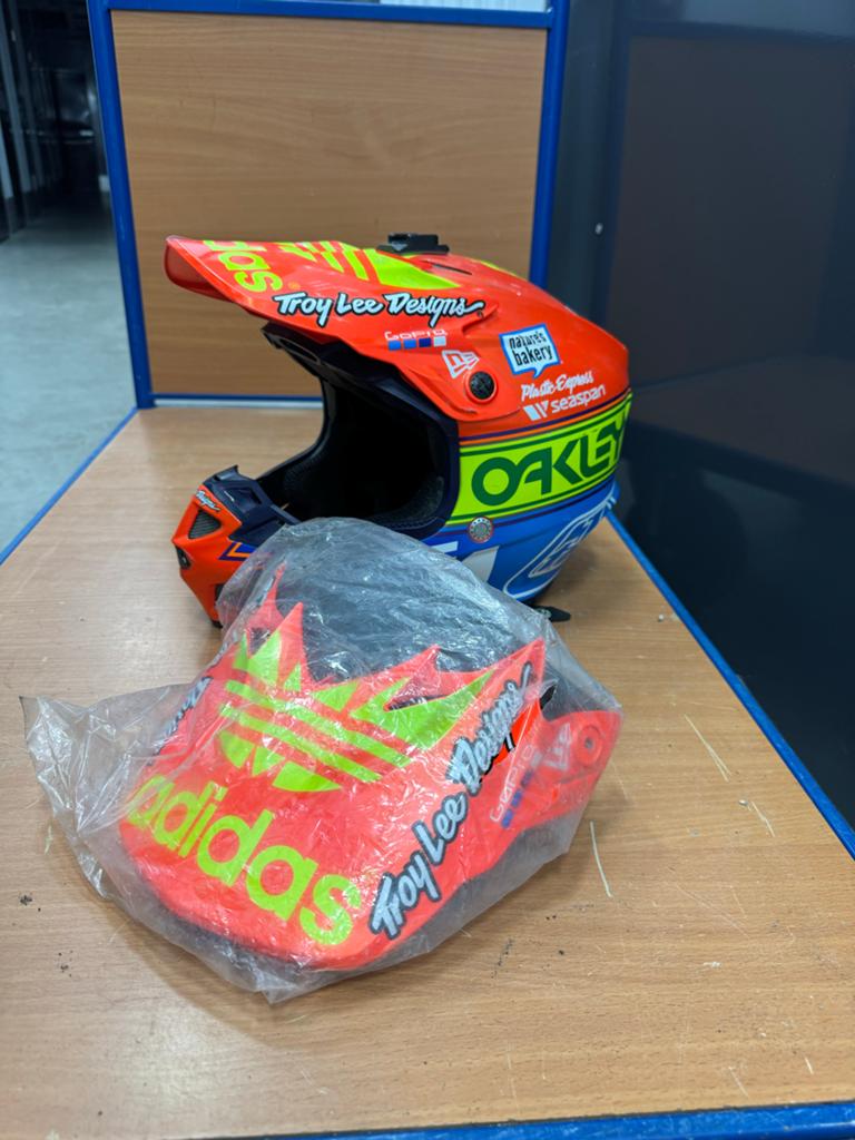 Troy Lee Designs Offroadhelm - Oranje/Blauw/Geel, Overige merken, Ophalen of Verzenden, Tweedehands, Heren