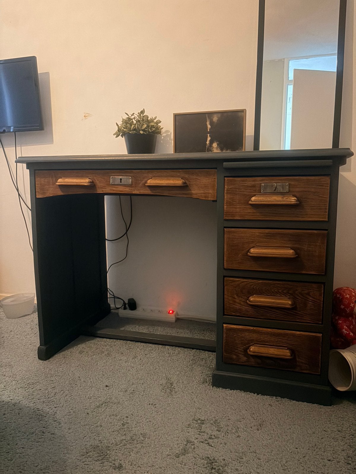 GRATIS Houten bureau met lades, Ophalen
