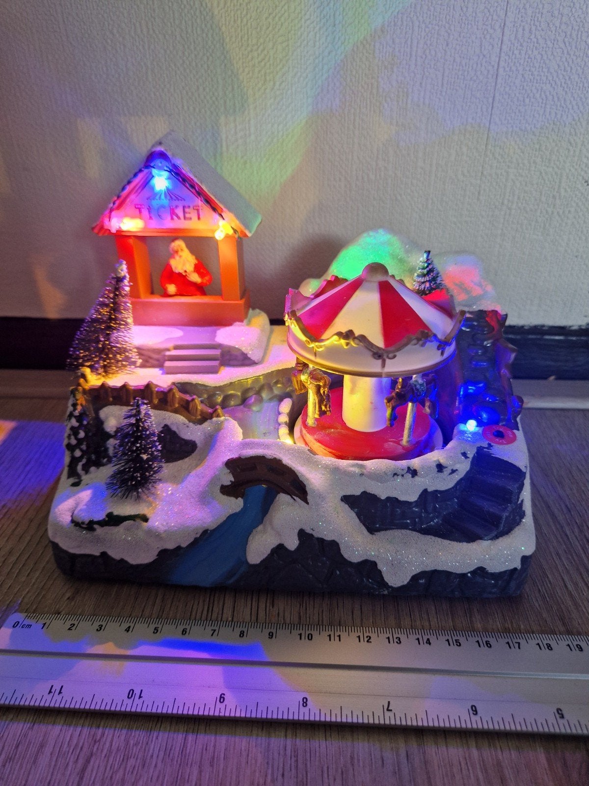 Kerstdorp met carousel, Diversen, Ophalen of Verzenden, Gebruikt