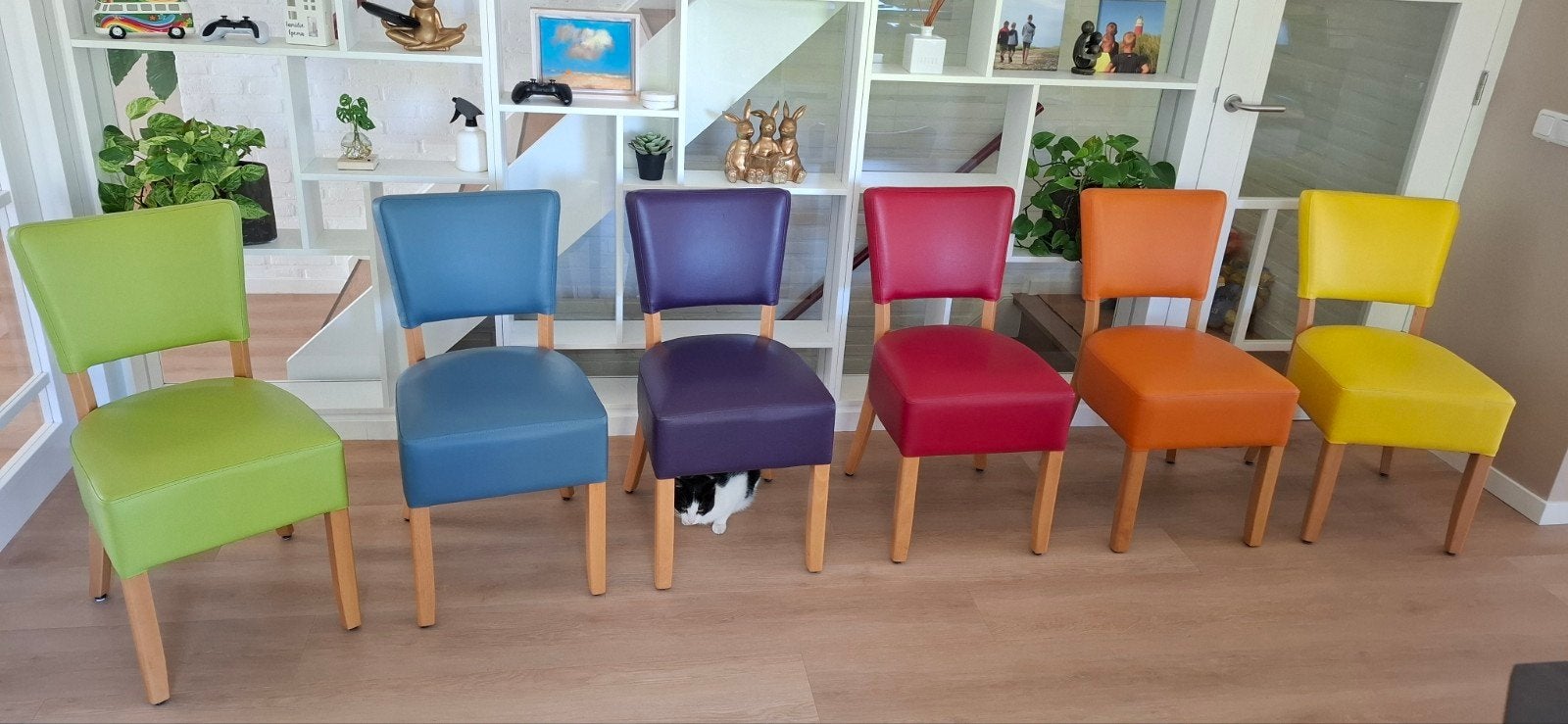 Set van 6 vrolijke eetkamerstoelen in diverse kleuren, Ophalen, Overige materialen, Gebruikt, Overige kleuren