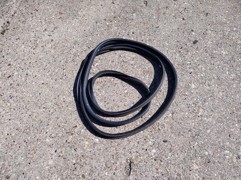 Achterklep Rubber Mitsubishi 3000GT/ 3.0i (1991), Auto-onderdelen, Sidebars, Verzenden