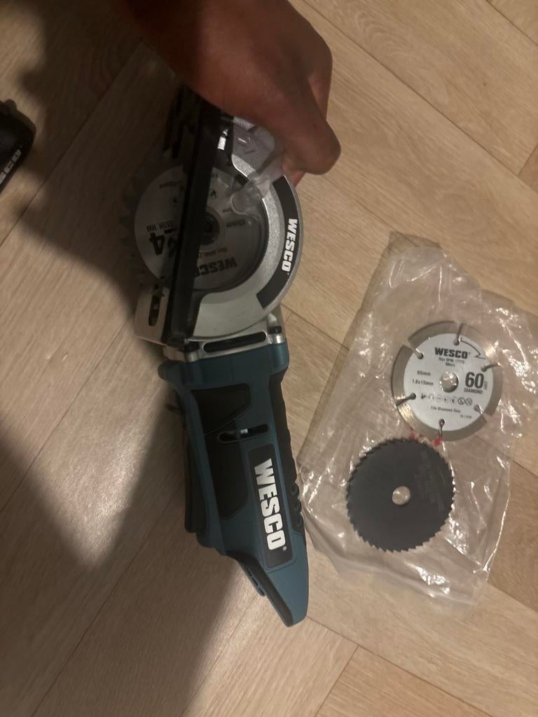 Wesco Cirkelzaag, Doe-het-zelf en Verbouw, Gereedschap | Slijpmachines, Ophalen of Verzenden, Zo goed als nieuw, Minder dan 700 watt