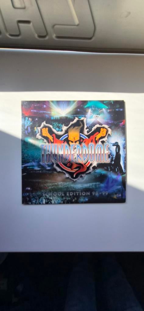 Thunderdome 98-99 schooledition, Ophalen of Verzenden