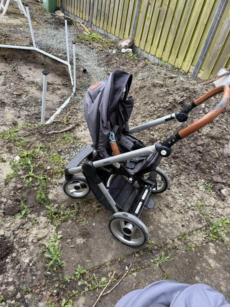 Mutsy Igo combiwagen met reiswieg - Gebruikt, Ophalen, Gebruikt, Combiwagen, Met reiswieg