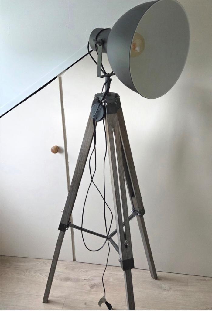 Staande lamp, Huis en Inrichting, Ophalen, 100 tot 150 cm, Zo goed als nieuw, Industrieel