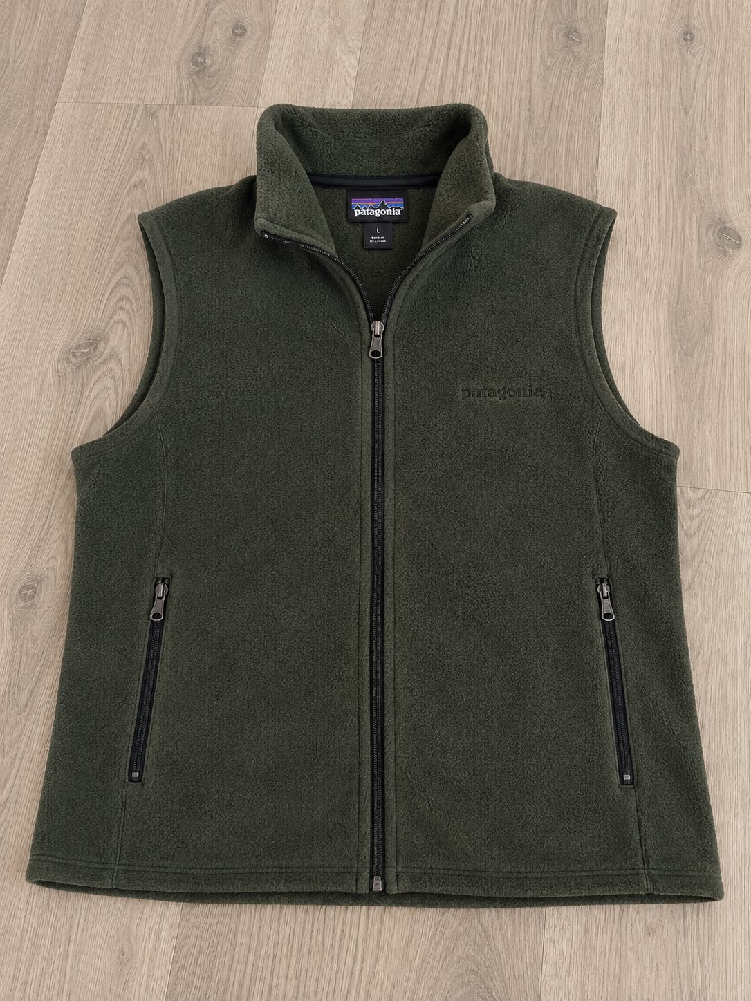 Patagonia Synchilla Fleece Bodywarmer XXL Olijfgroen, Patagonia Europe Coöperatief U.A., Verzenden, Directsales.europe@patagonia.com