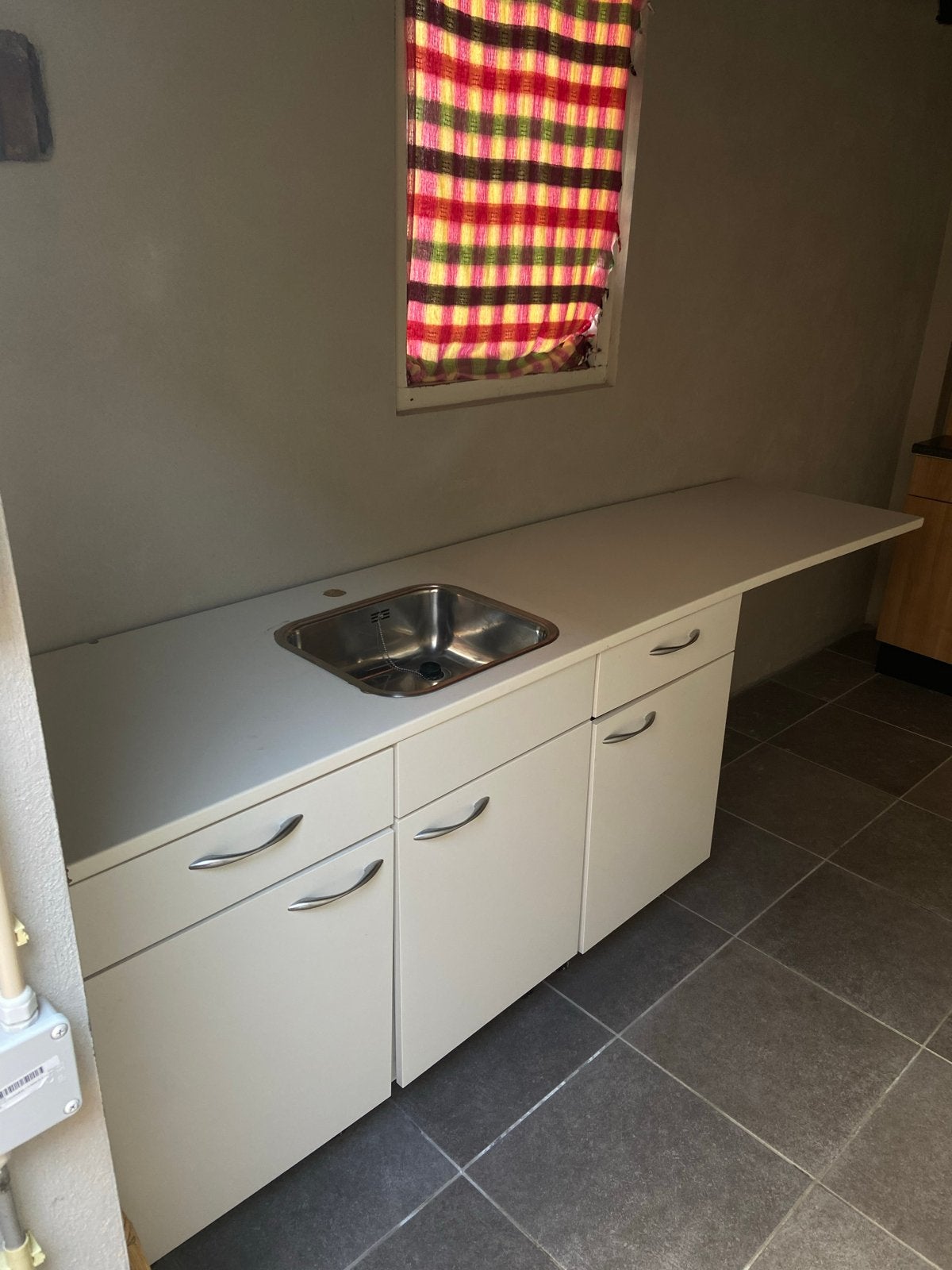 Witte keukenblok met spoelbak en uitschuifbaar blad, Ophalen, Gebruikt, 50 tot 75 cm, Wit