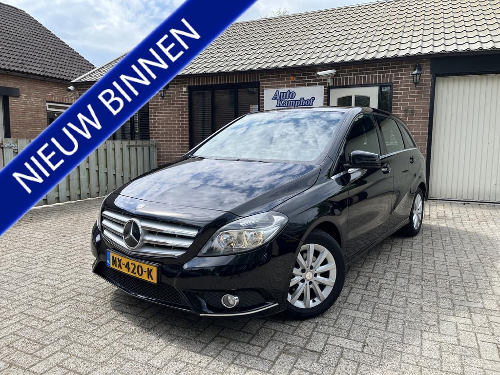 Mercedes-Benz B-Klasse 180 Ambition Automaat Navi Nieuwe A.P, Auto's, Gebruikt, 4 cilinders, 1595 cc, 17 km/l