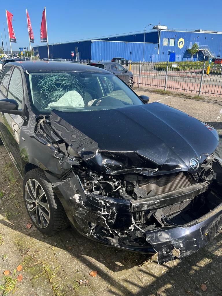 Skoda Rapid, Auto diversen, Automaat, Zwart, Ophalen of Verzenden, 1000 cc