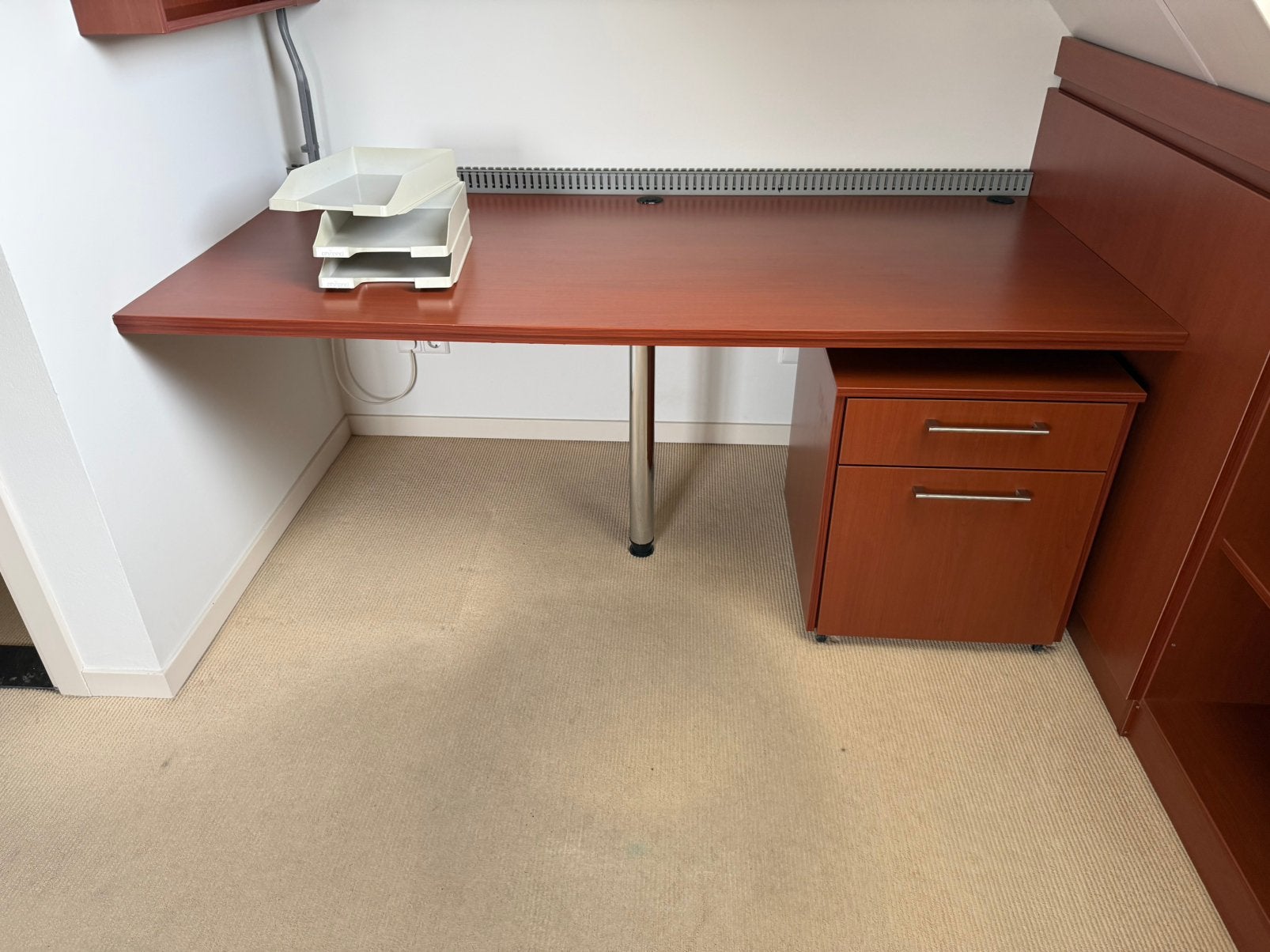 Inbouw bureau met ladenkast kersenhout, Huis en Inrichting, Bureaus, Ophalen, 90 cm, 190 cm, Bruin