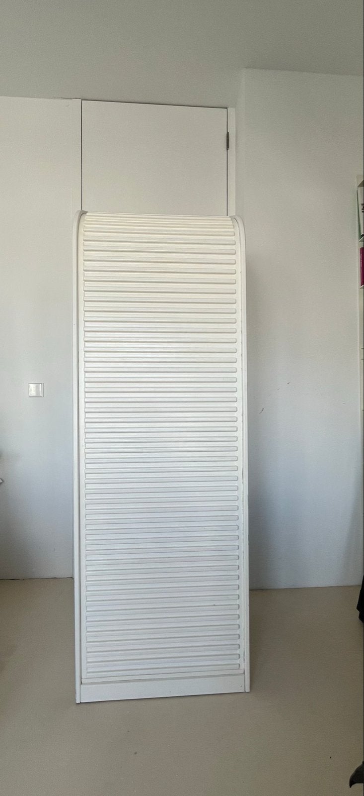 Vintage Pastoe rolluikkast, creme wit, Ophalen, Met plank(en), Gebruikt, 50 tot 100 cm