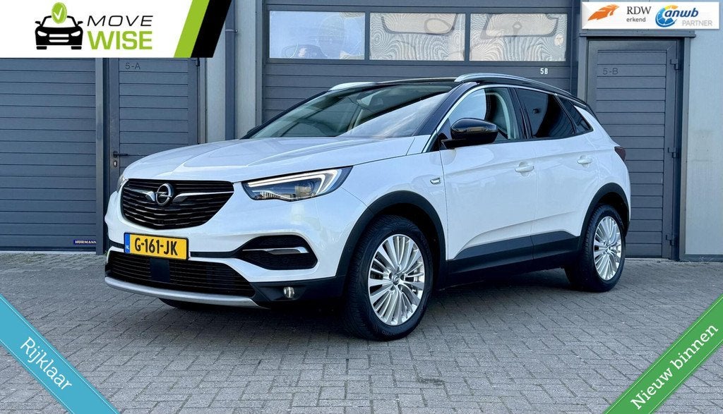 Opel Grandland X 1.2 - 130pk Turbo | ZEER COMPLEET | AUTOMAA, Gebruikt, 1199 cc, Leder en Stof, Wit