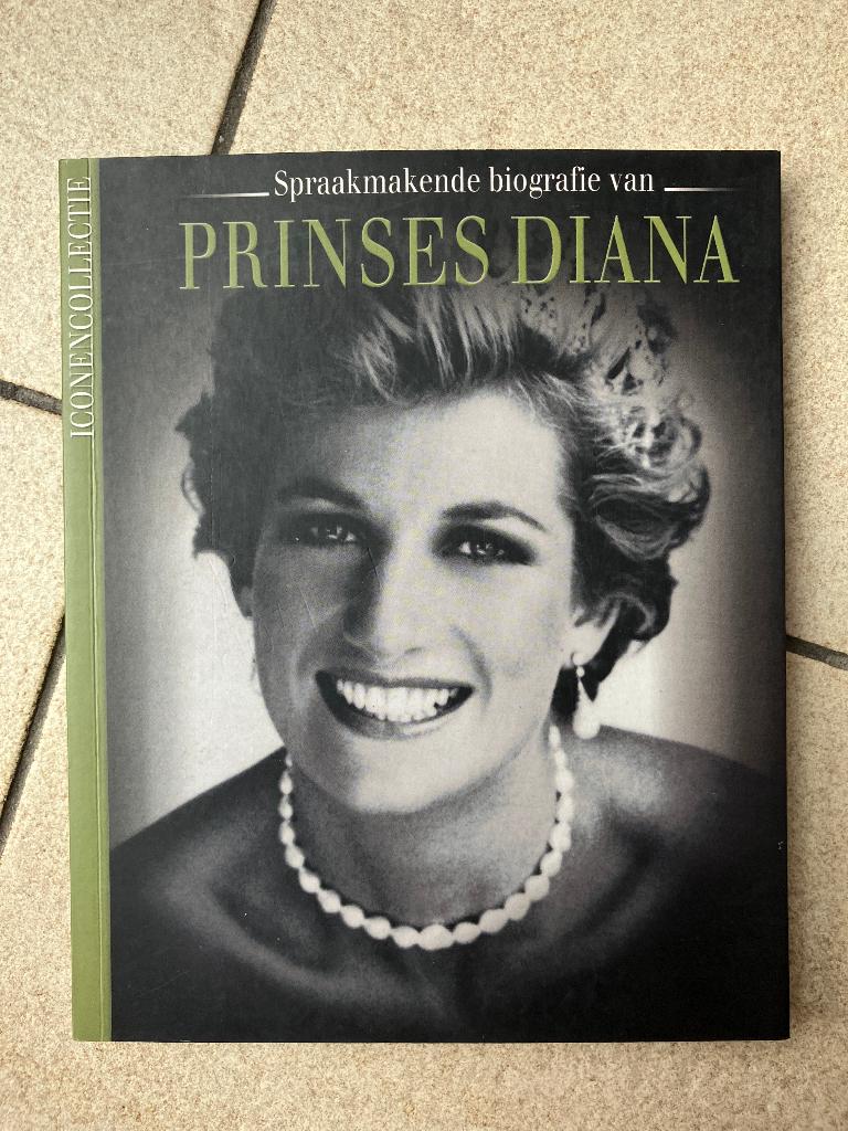 Boek Spraakmakende biografie van Prinses Diana, Ophalen of Verzenden, Nieuw