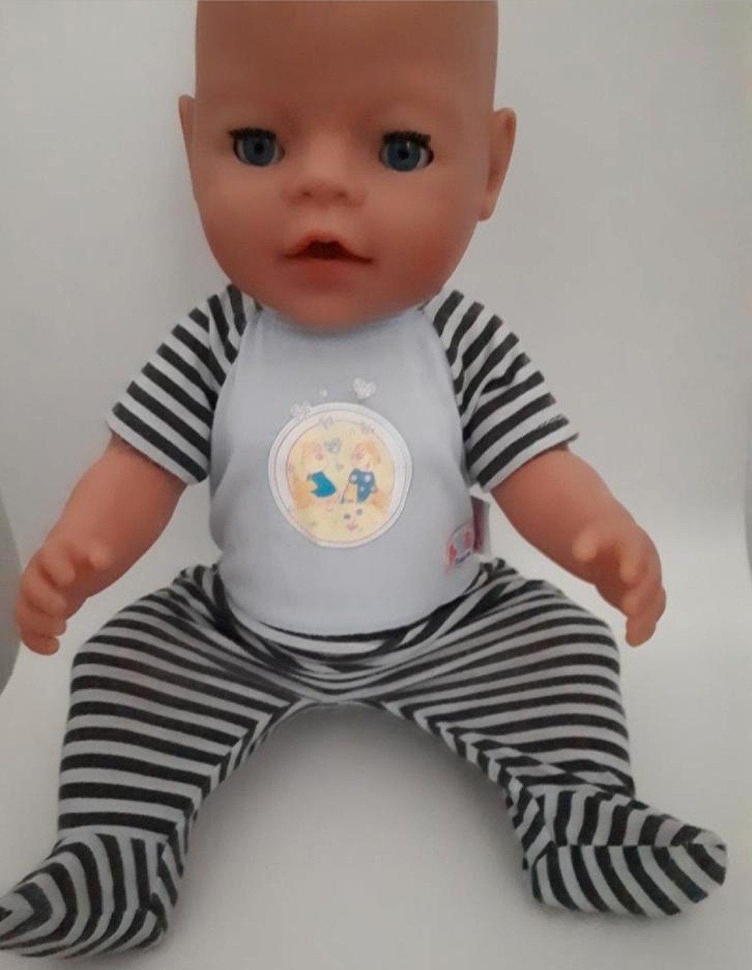 Baby Born kleertjes boxpakje Babyborn.43 cm Excl.pop

Excl.p, Ophalen of Verzenden, Zo goed als nieuw, Babypop