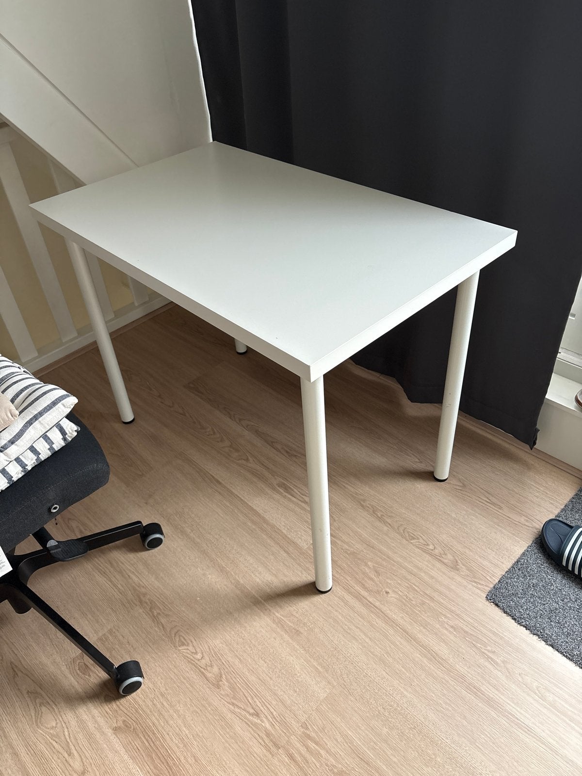 Witte IKEA LINNMON / ADILS tafel, zo goed als nieuw, Ophalen, Kunststof, 100 tot 150 cm, 50 tot 100 cm