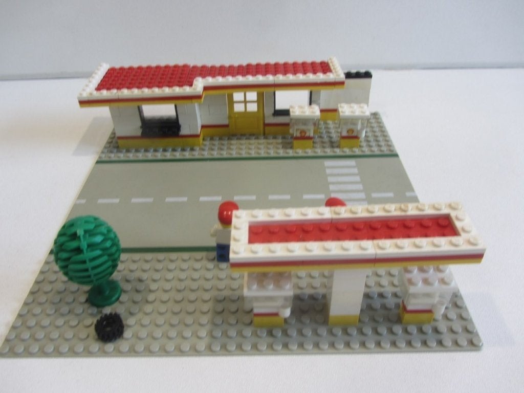 Lego Vintage Shell-tankstation uit 1978 (LEGO 377), Kinderen en Baby's, Speelgoed | Duplo en Lego, Ophalen of Verzenden, Gebruikt