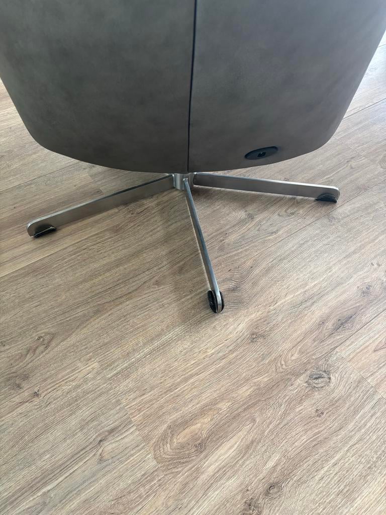 Prominent relax fauteuil. Grijs Stof, Leer, Ophalen, 75 tot 100 cm, Zo goed als nieuw, Stof