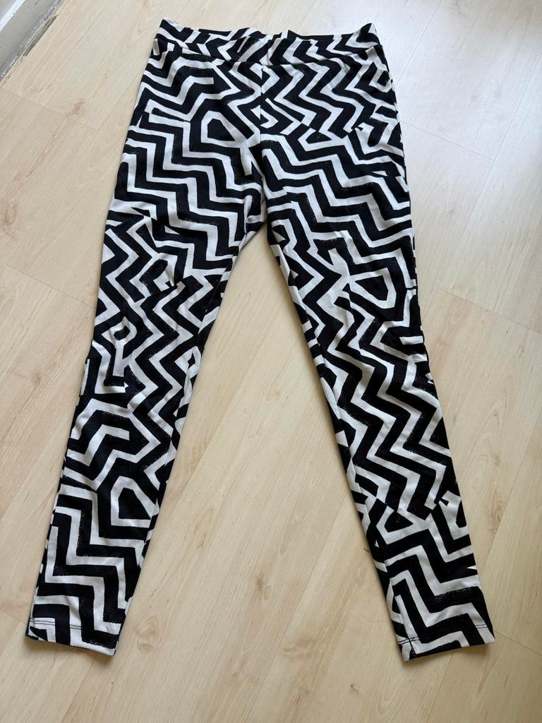 Zwart-witte legging dıkke kwaliteit met geometrisch patroon, Legging, Zwart, Overige maten, Ophalen of Verzenden