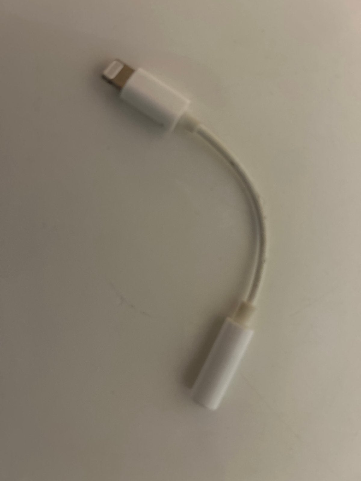 Apple Lightning naar 3,5mm koptelefoonadapter, Ophalen of Verzenden, Zo goed als nieuw, Minder dan 2 meter, Overige kabels