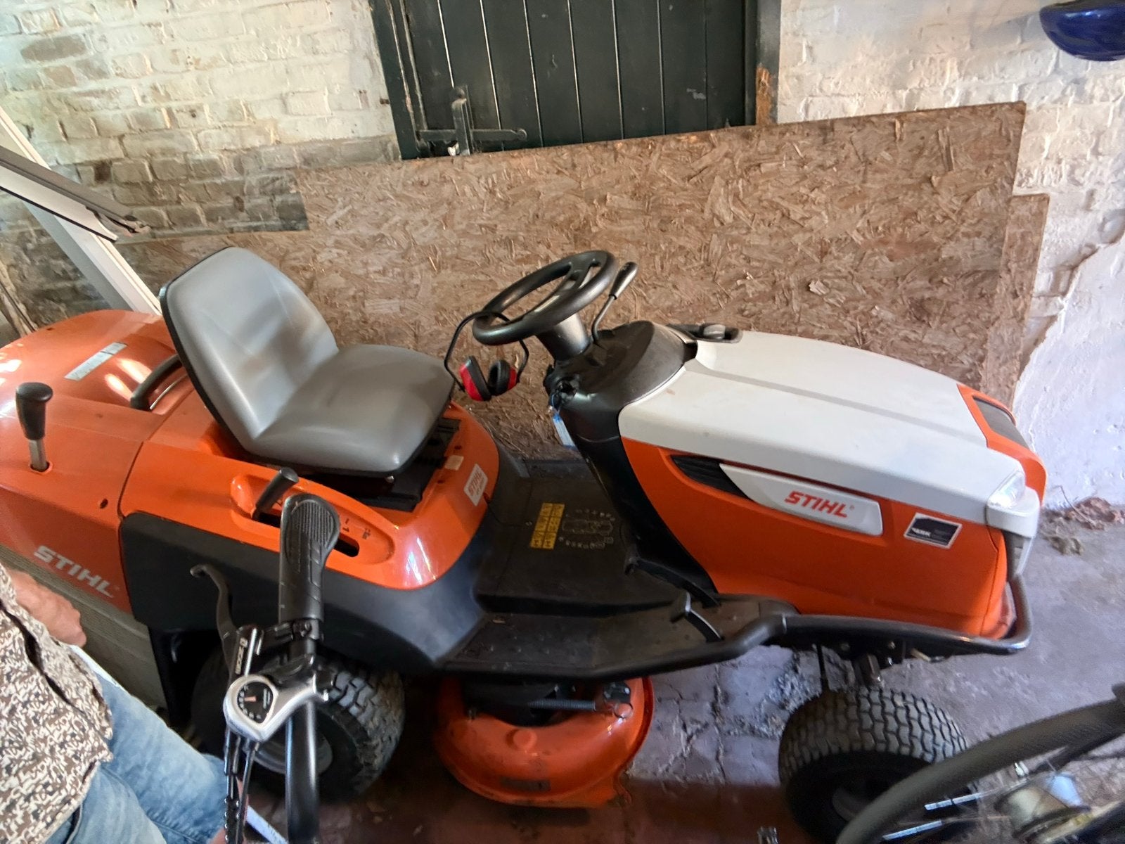 Stihl RT 5097 Zitmaaier weinig gebruikt, Tuin en Terras, Ophalen, Cirkelmaaier, Gebruikt, 50 cm of meer