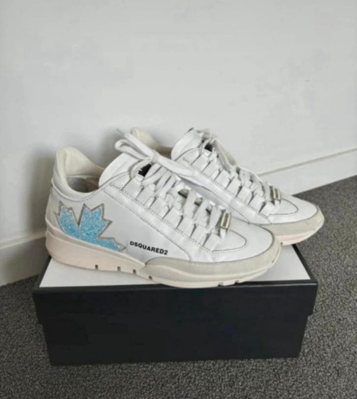 Dsquared2 sneakers, Wit, Ophalen of Verzenden, Sneakers of Gympen, Zo goed als nieuw