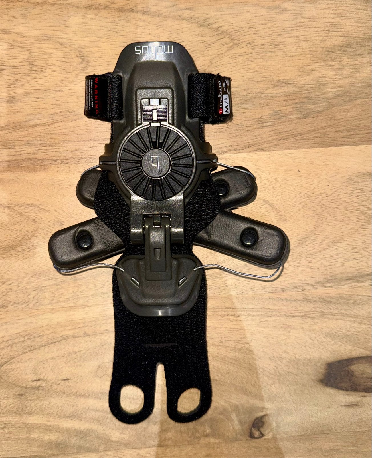 Te koop: Mobius X8 polsbrace / polsbeschermer – maat M/L, Ophalen of Verzenden, Zo goed als nieuw