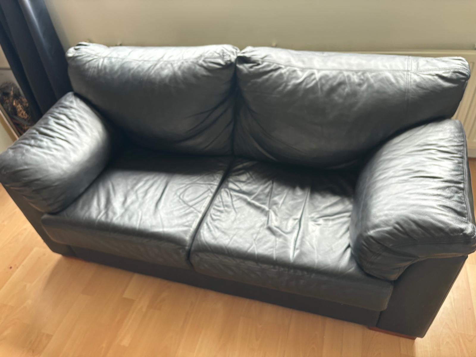 Zwart leren bankje, Huis en Inrichting, Banken | Bankstellen, Ophalen, 150 tot 200 cm, Tweepersoons, 75 tot 100 cm