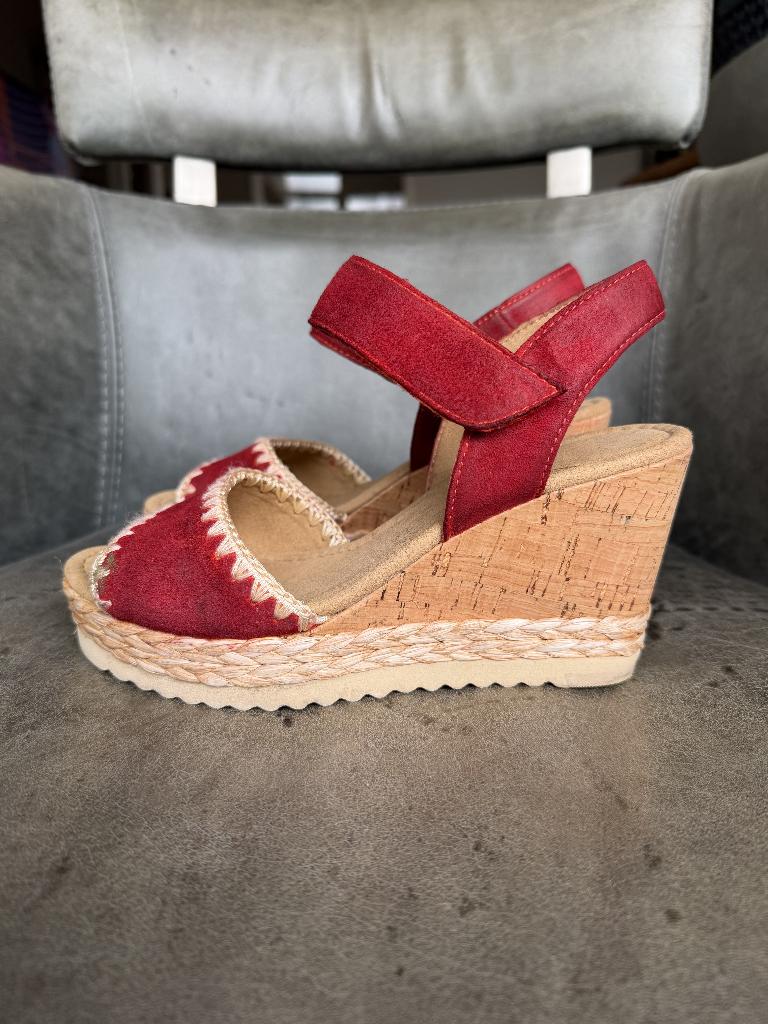 Gabor Sleehak - maat 3 (35,5), Gabor, Zo goed als nieuw, Rood, Sandalen of Muiltjes